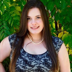 Meet your Posher, Devra